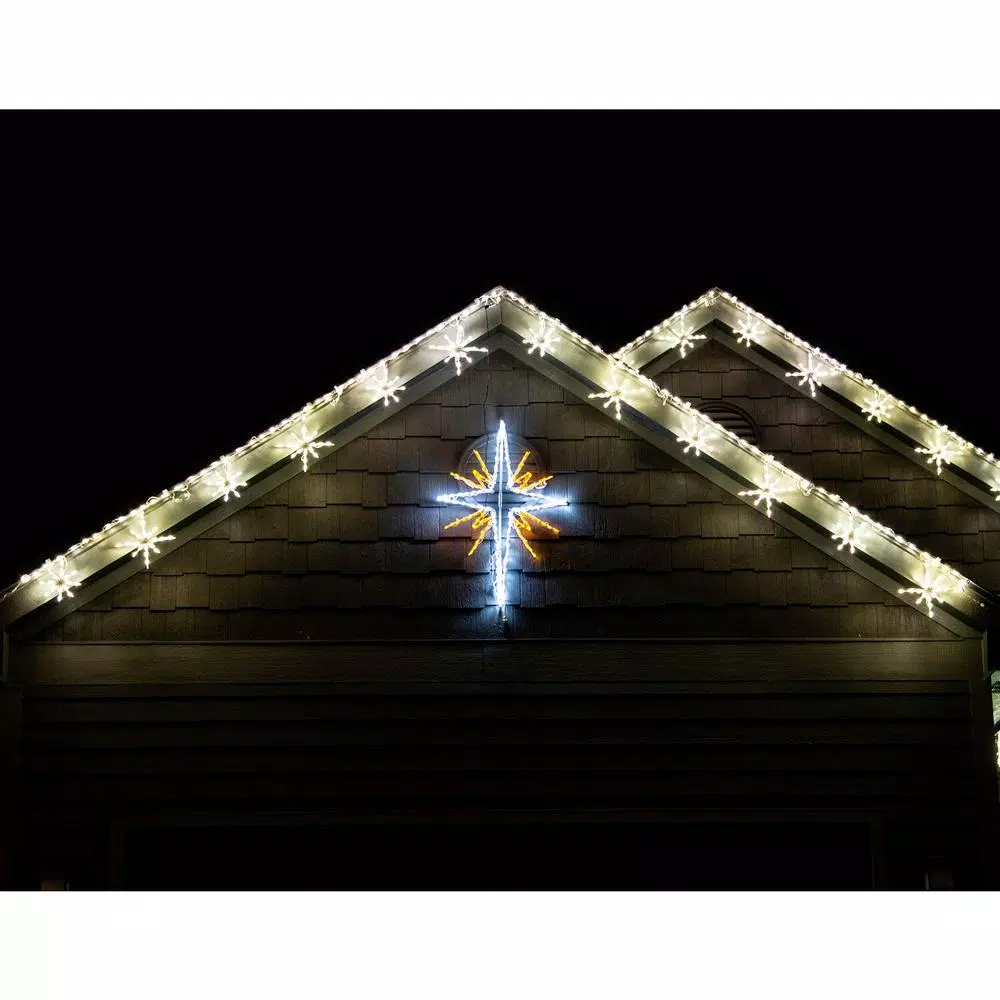 Christmas Lights Fraser Hill Farm 4 Ft. 148-Light Gold And White Bethlehem Star Novelty Light 7 Christmas Lights Fraser Hill Farm 4 Ft. 148-Light Gold And White Bethlehem Star Novelty Light - Image 5