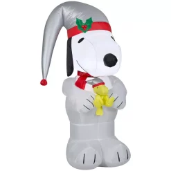 Outdoor Christmas Decorations Gemmy 3.5 Ft. Airblown-Snoopy Holding Woodstock Platinum Accents-SM-Peanuts