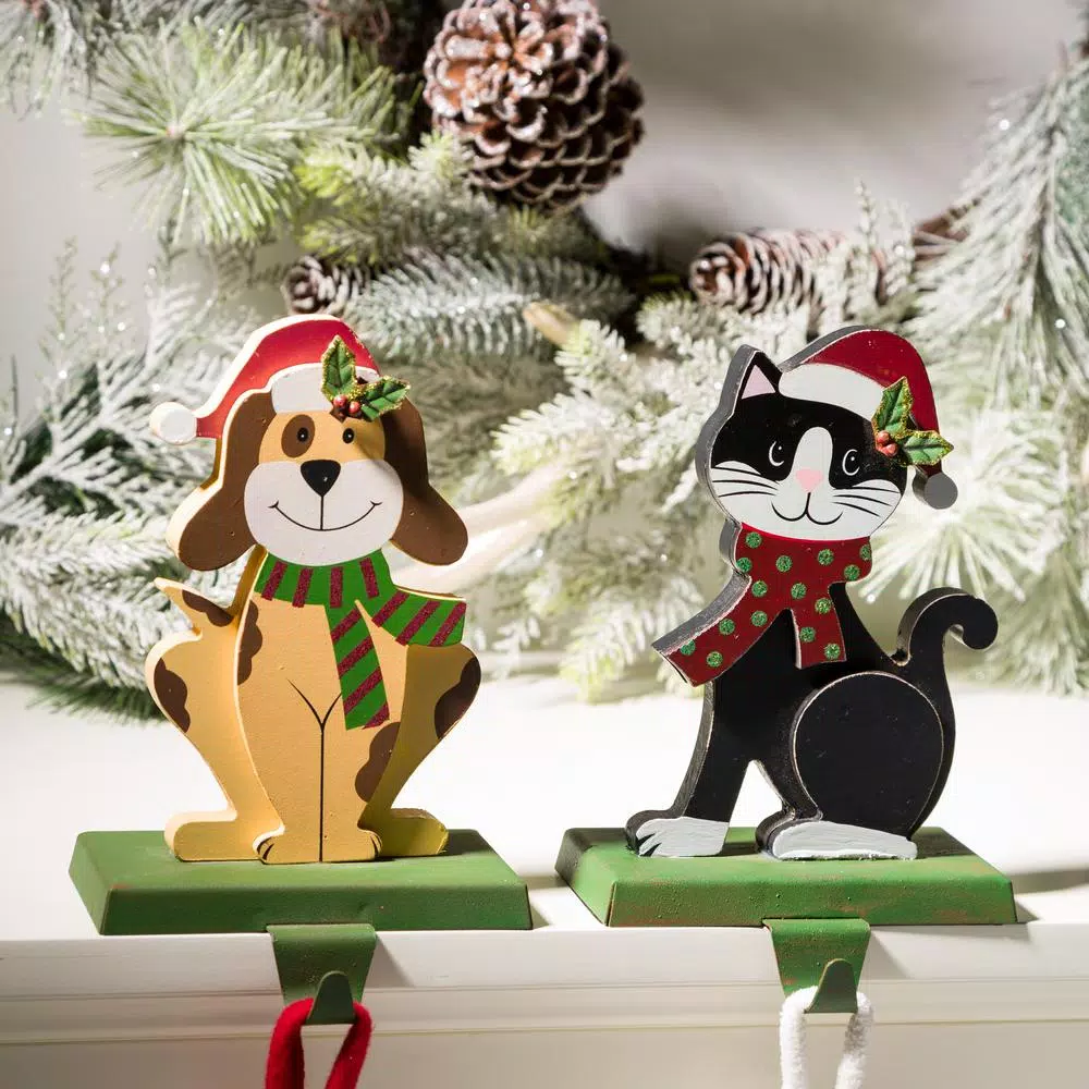 Indoor Christmas Decorations Glitzhome 5.00 In. L X 3.82 In. W X 7.76 In. H Wooden/Metal Cat And Dog Stocking Holder Set Of 2 10 Indoor Christmas Decorations Glitzhome 5.00 In. L X 3.82 In. W X 7.76 In. H Wooden/Metal Cat And Dog Stocking Holder Set Of 2 - Image 8