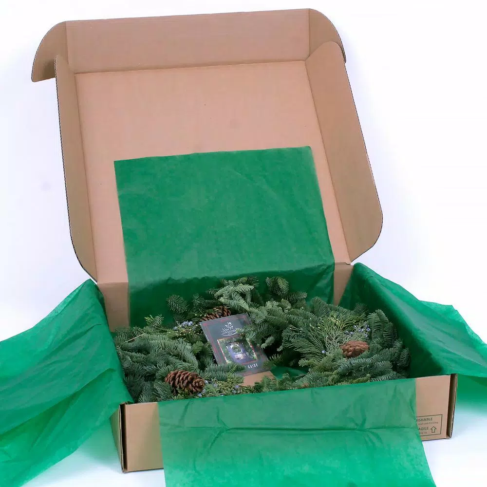 Christmas Greenery VAN ZYVERDEN 24 In. Live Fresh Cut Pacific Northwest Mixed Christmas Wreath Pine Cone Decorated 8 Christmas Greenery VAN ZYVERDEN 24 In. Live Fresh Cut Pacific Northwest Mixed Christmas Wreath Pine Cone Decorated - Image 6